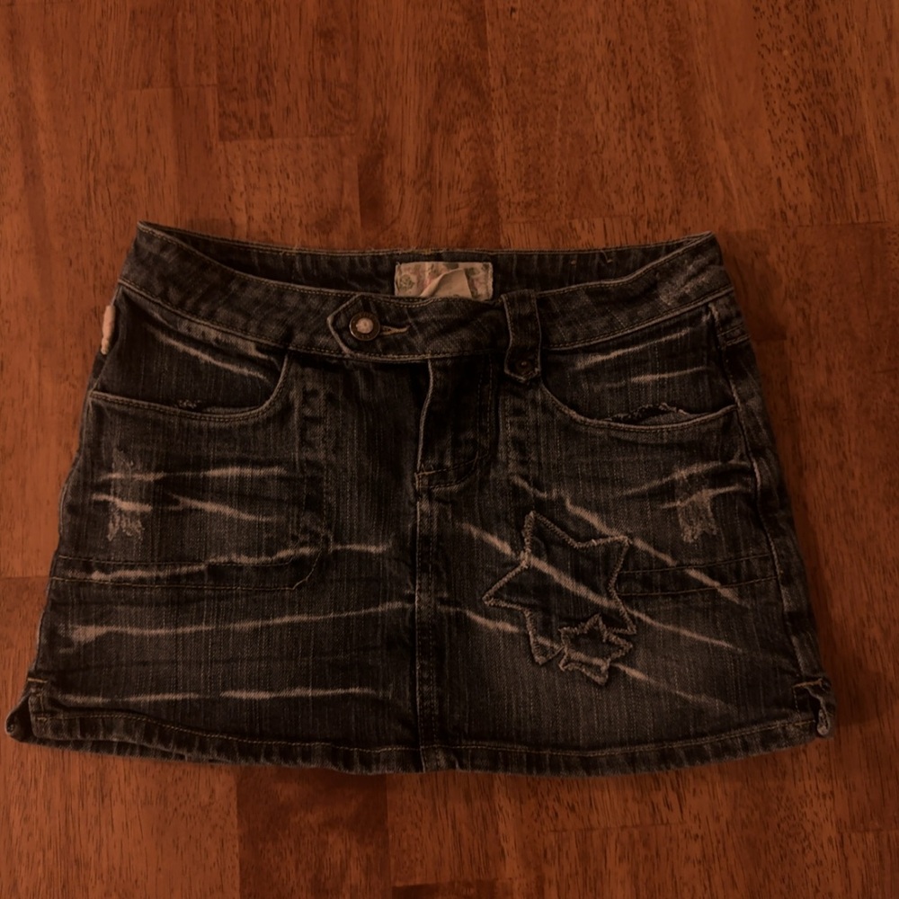 Low rise denim Mini Skirt with Star Detail